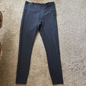 Vuori Elevation in Navy